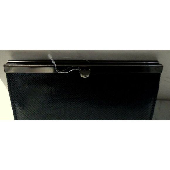 Clutch Bag Textured Black Multiple Card Slots Zip Center Pouch Flip Close NEW - Picture 4 of 6